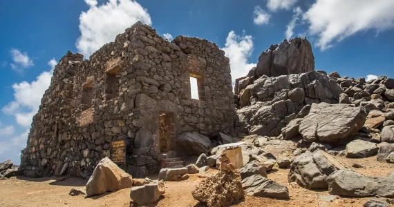 Follow The Gold Hiking & Baby Natural Pool